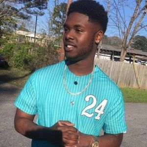 Meet your Posher, Jay